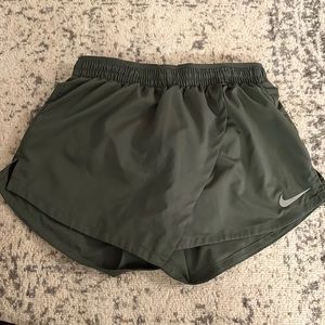 Nike skort